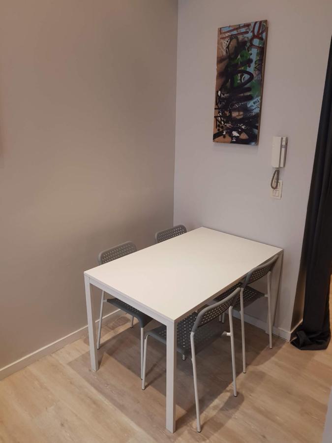 Central Yellow Apartment Bruxelles Extérieur photo