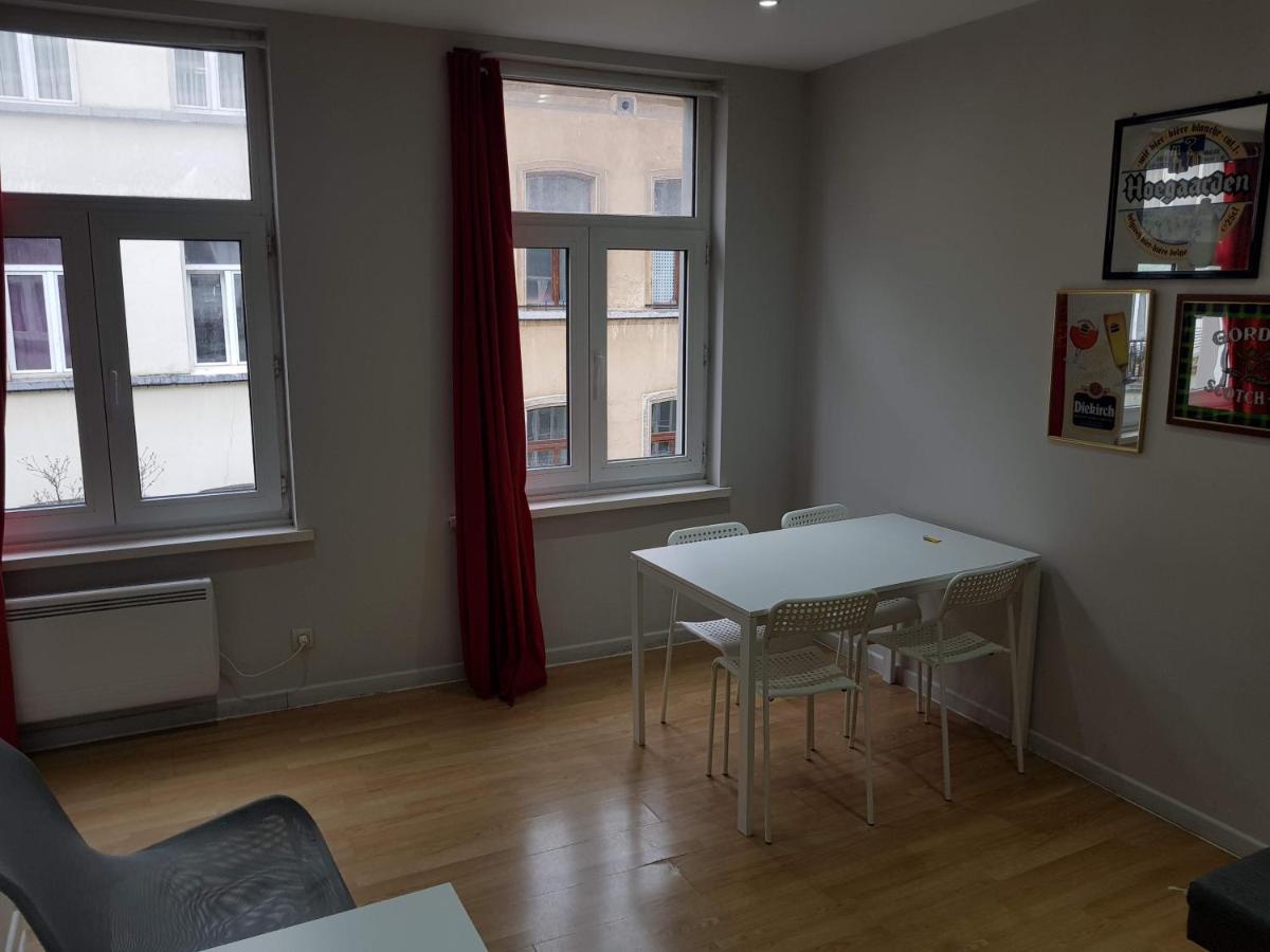 Central Yellow Apartment Bruxelles Extérieur photo