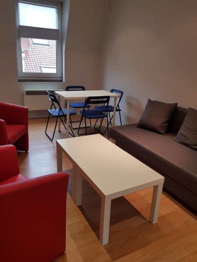 Central Yellow Apartment Bruxelles Extérieur photo