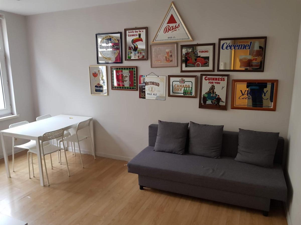 Central Yellow Apartment Bruxelles Extérieur photo