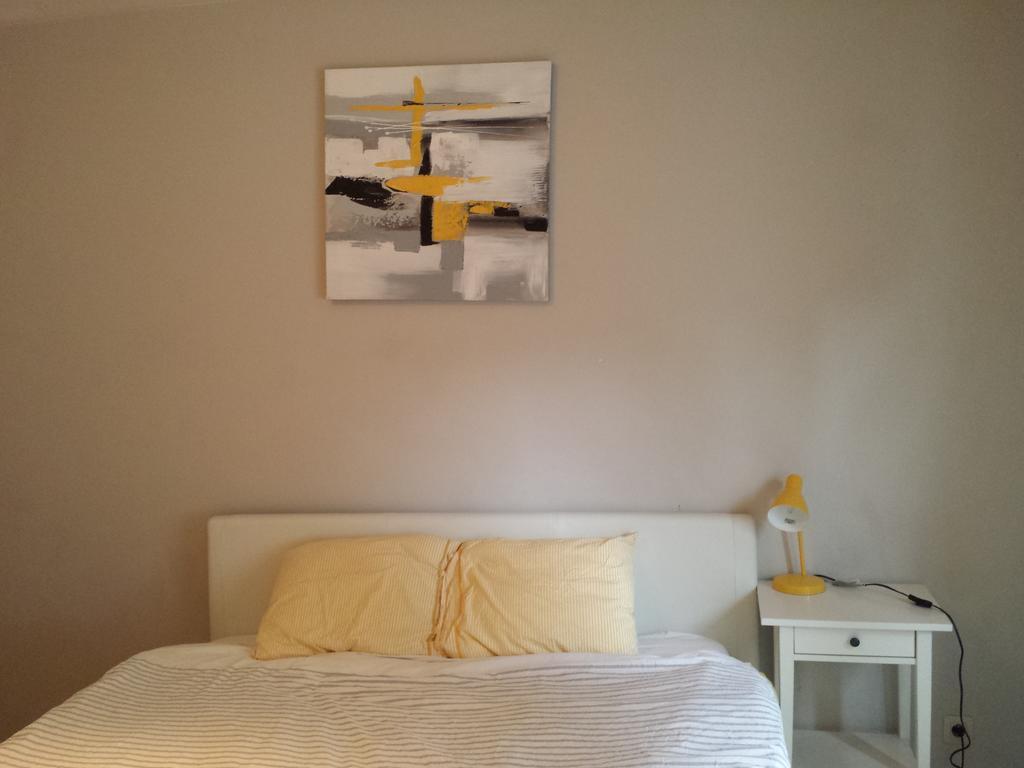 Central Yellow Apartment Bruxelles Extérieur photo