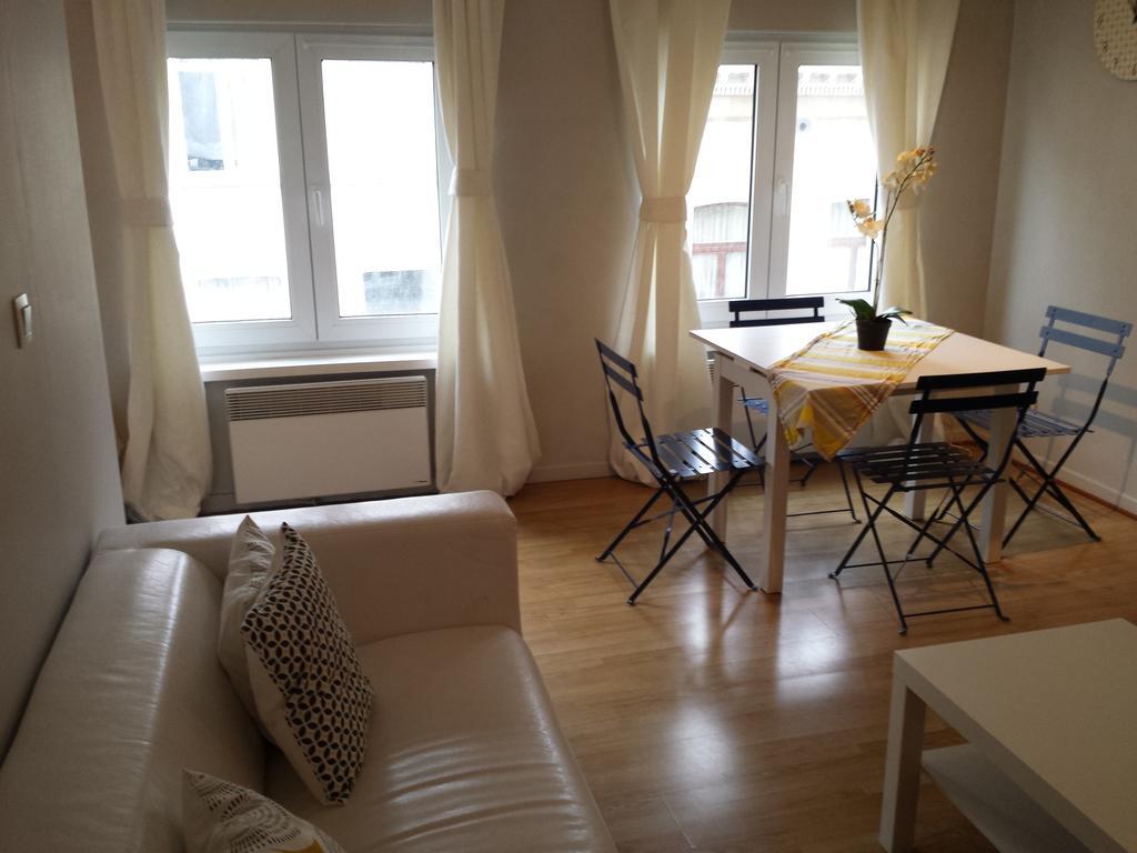 Central Yellow Apartment Bruxelles Extérieur photo