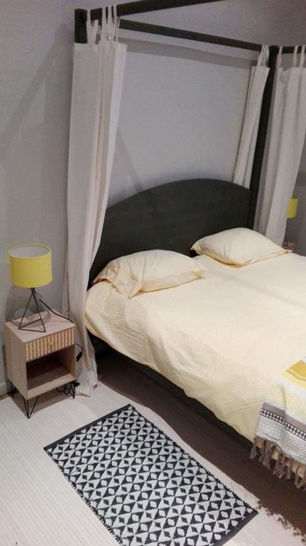 Central Yellow Apartment Bruxelles Extérieur photo